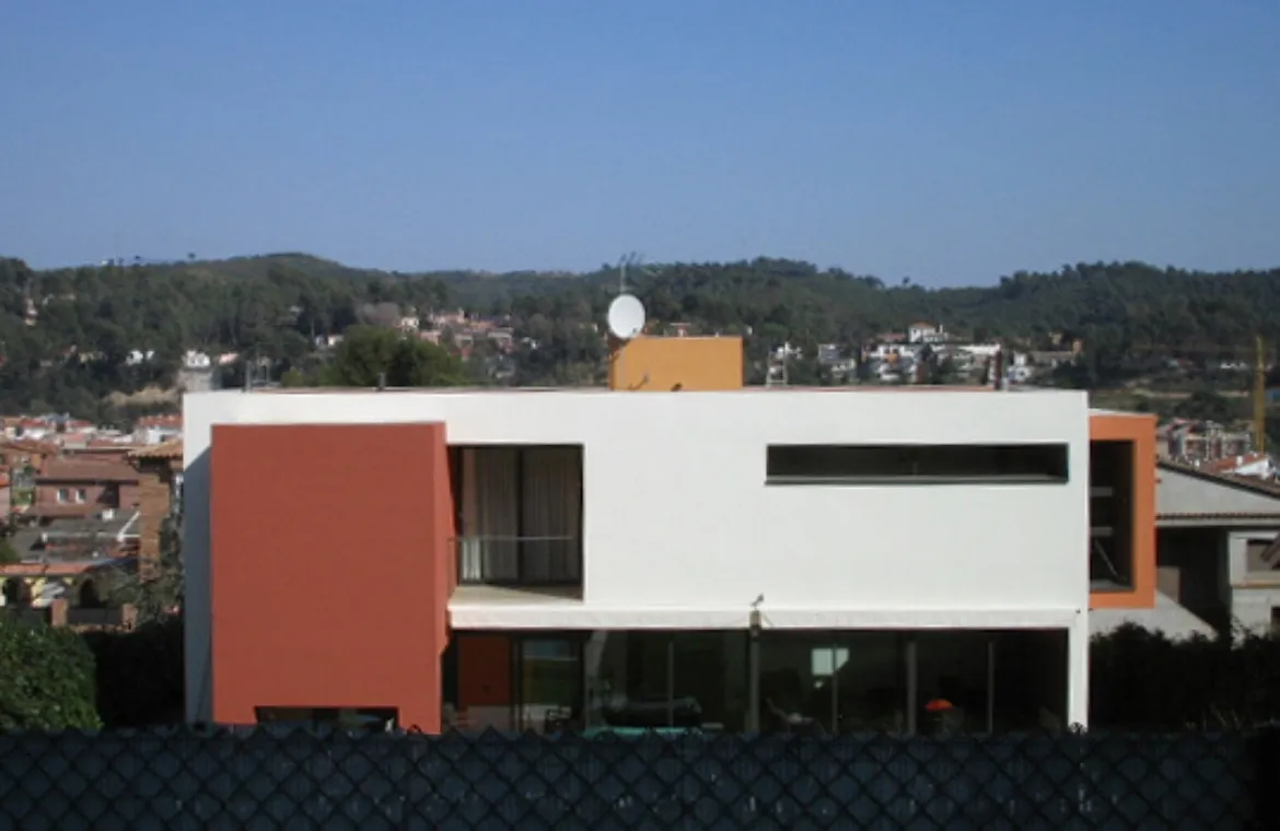 Habitatge unifamiliar aïllat Terrassa ae5 arquitectes