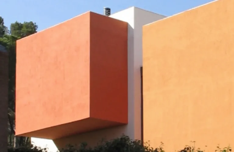 Habitatge unifamiliar aïllat, Terrassa