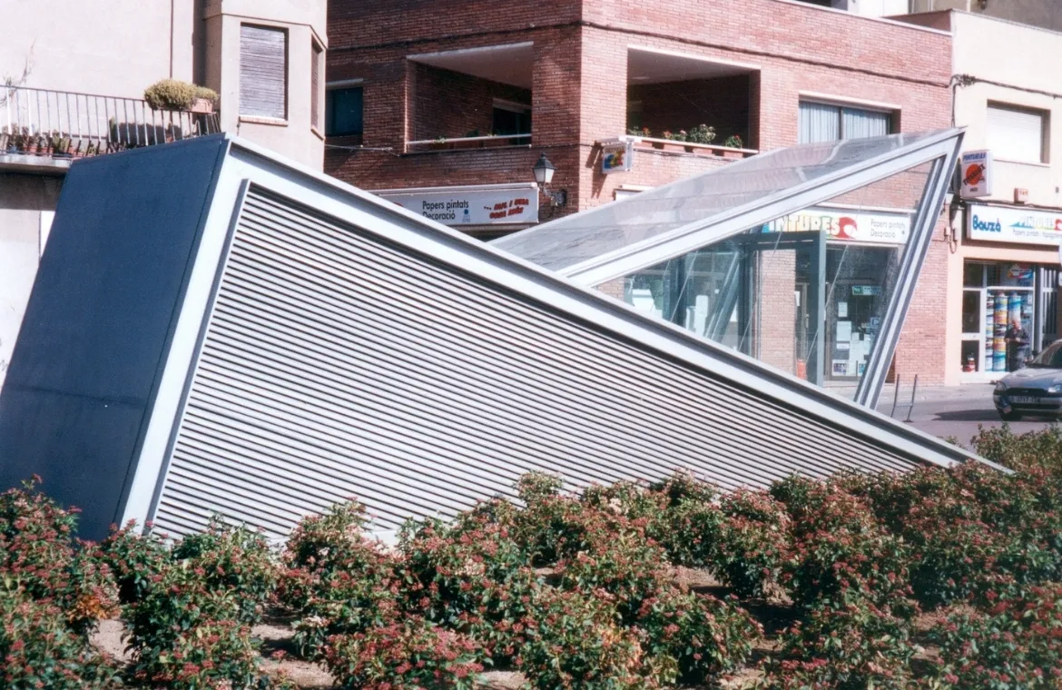 Plaça La Pista a Rubí. ae5 arquitectes