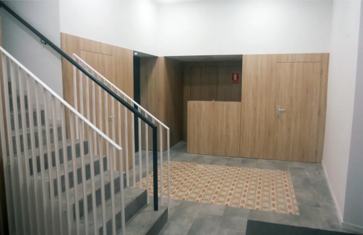 Apartaments per allotjar persones desnonades a Barcelona ae5 arquitectes