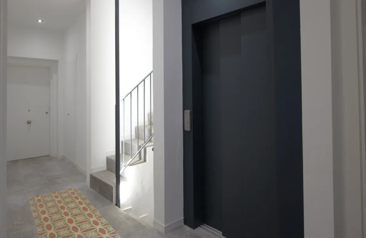 Apartaments per allotjar persones desnonades a Barcelona ae5 arquitectes