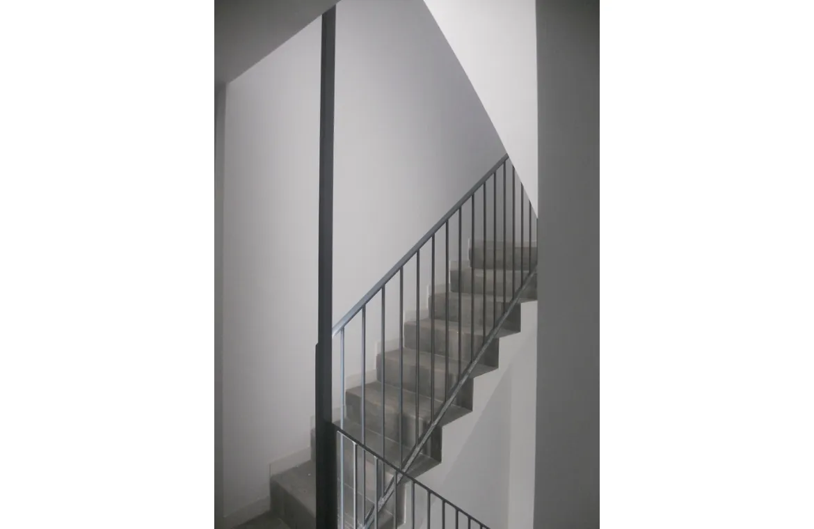 Apartaments per allotjar persones desnonades a Barcelona ae5 arquitectes