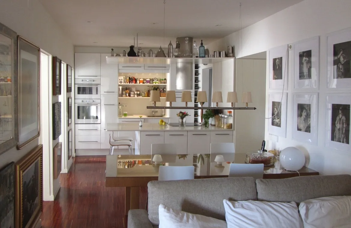 Reforma interior d’habitatge carrer Muntaner de Barcelona. ae5 arquitectes