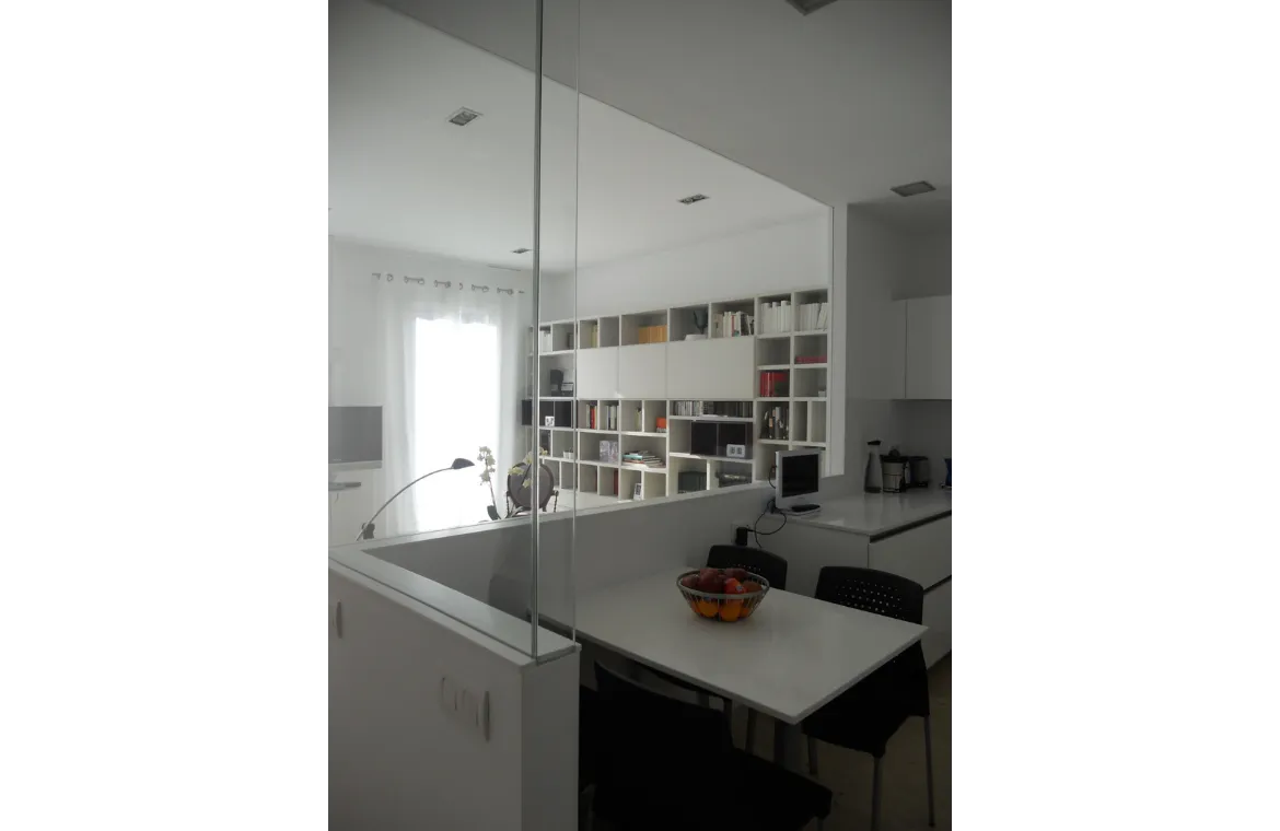 Reforma interior d’habitatge carrer Torrent de l’Olla de Barcelona. ae5 arquitectes