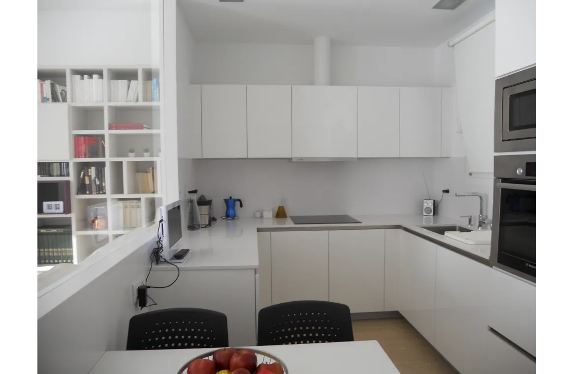 Reforma interior d’habitatge carrer Torrent de l’Olla de Barcelona. ae5 arquitectes