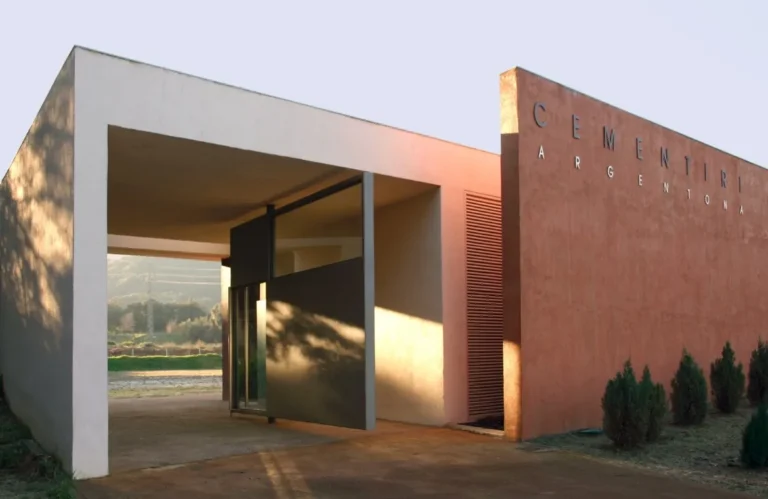 Cementiri municipal, Argentona