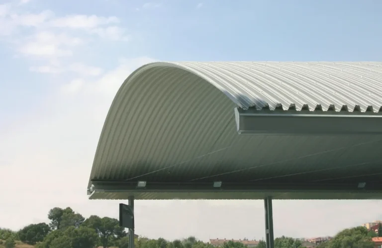 Coberta i tancament per a la pista polisportiva Francesc Calvo, Rubí